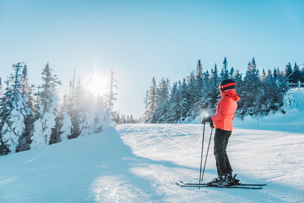Downhill skiing is one of the best things to enjoy during winter in Colorado.